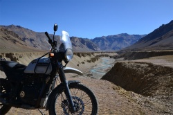 Roadtrip à moto à travers l'Himalaya - Crédit photo : Karma India