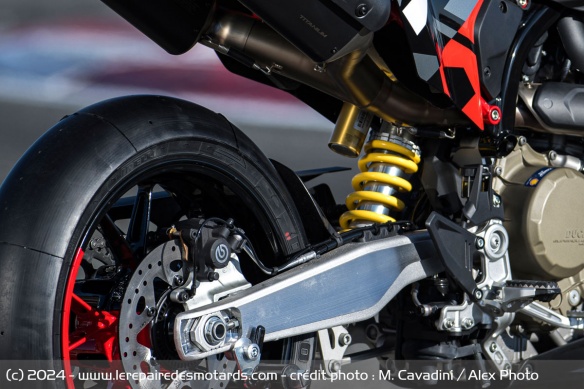 L'amortisseur de la Ducati Hypermotard 698 Mono RVE