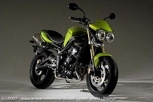 Triumph Street Triple 675