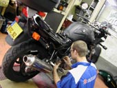 Contrpole technique moto