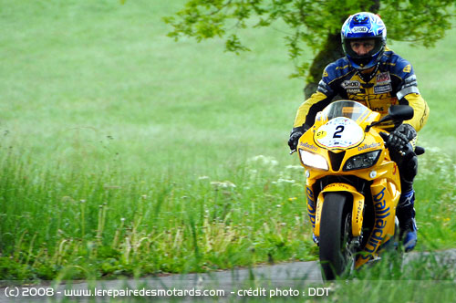 Jehan d'Orgeix sur le Dark Dog MotoTour