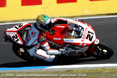Troy Bayliss en Superbike