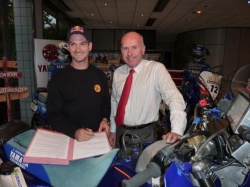 Dakar 2011 : le Team Yamaha Racing France Ipone paré pour le Dakar : Jordi Viladoms