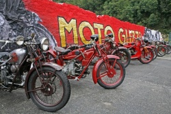 20 000 visiteurs aux Journées Mondiales Moto Guzzi 