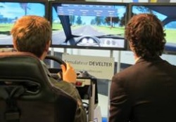 L'asnaV teste la vue des conducteurs au Mondial de l'auto