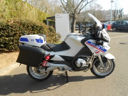BMW Mottorad pour la Police, la Gendarmerie, les Douanes et les Escortes