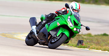 Essai moto Kawasaki ZZR 1400