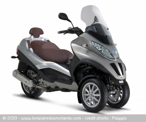 Scooter Piaggio MP3 LT MY 13 Business gris marron