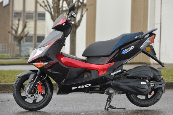 Scooter PGO G-Max 125