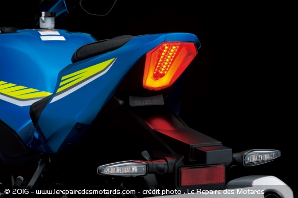 Suzuki GSX-R1000, feu arrière à leds