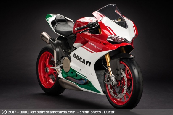 Ducati 1299 Panigale R Final Edition de face