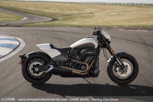 Harley-Davidson FXDR 114