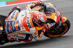 MotoGP : Marquez en pole
