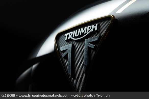 Concept Triumph Rocket TFC