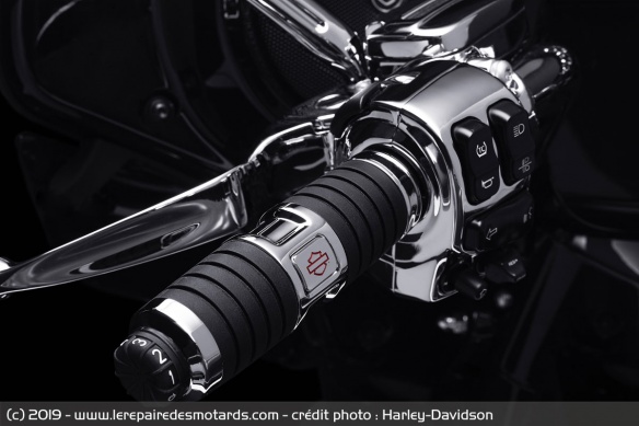 Harley-Davidson CVO Tri-Glide
