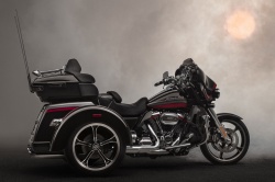 Harley-Davidson CVO Tri-Glide