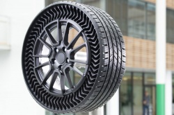 Michelin va lancer un pneu sans air