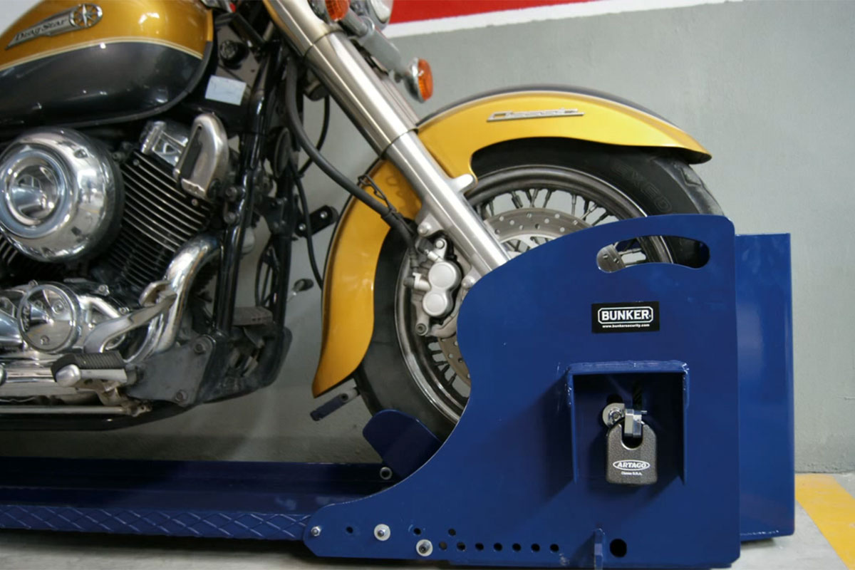 Ancrage moto - Équipement moto