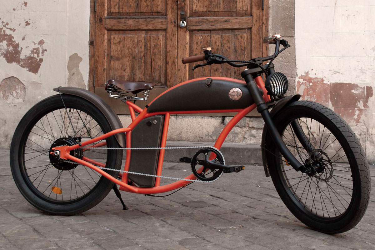 VAE fa on moto Rayvolt