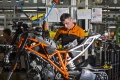 KTM suspend production moto