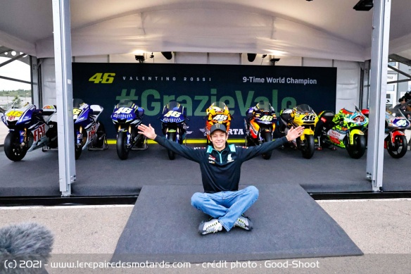 Il Dottore et les 9 motos de ses titres sur le circuit de Valence
