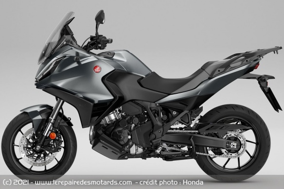 [Imagem: routiere-honda-nt1100-2022-gauche.jpg]