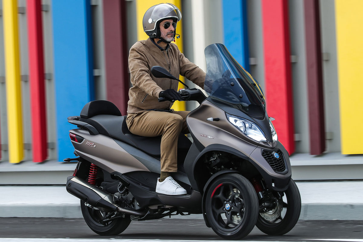 Scooter 3 roues Piaggio MP3 500 HPE Sport Advanced Scooter 3 roues Piaggio MP3 500 HPE Sport Advanced
