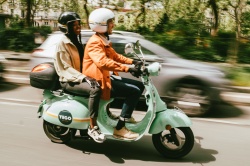 Yego déploi ses scooters électriques à Paris