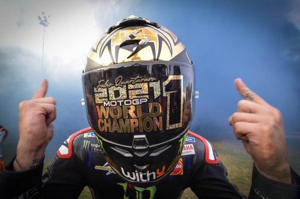 La Légion d'honneur pour le pilote moto Quartararo (c) photo : MotoGP