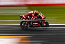 MotoGP : Bagnaia en pole position à Assen