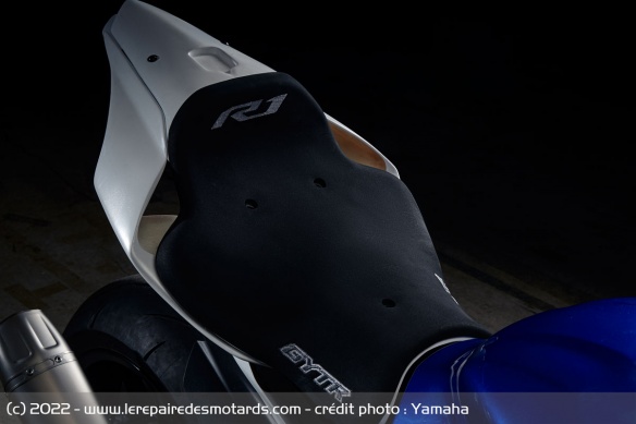 Selle de la Yamaha R1 GYTR