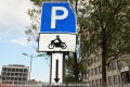 Enqute europenne   payer stationnement motos ?