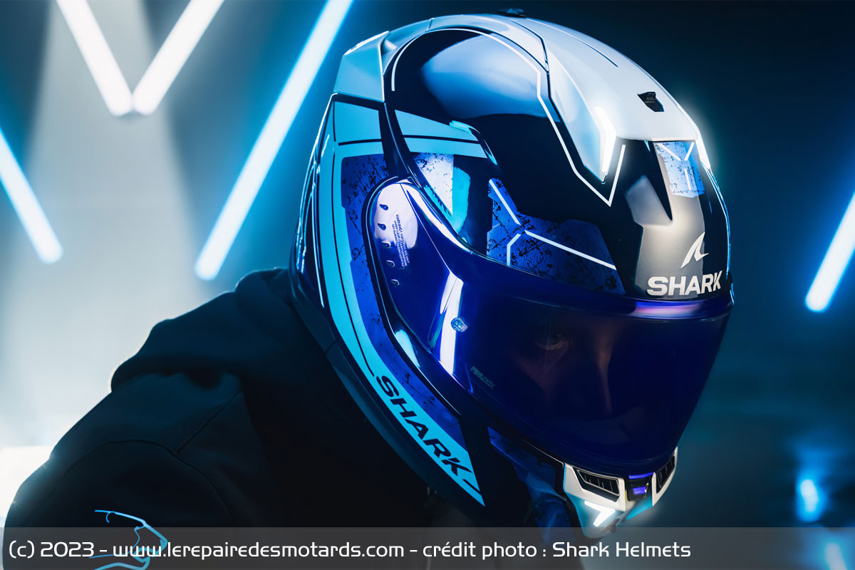 Casque moto intégral avec LED Shark SKWAL i3 LINIK MAT Bleu Blanc