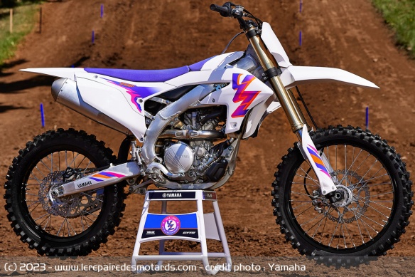 Motocross Yamaha YZ250F 2024