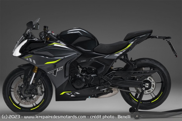 Sportive Benelli Tornado 500 Sportive Benelli Tornado 500