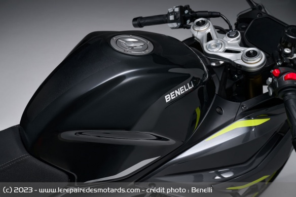 Sportive Benelli Tornado 500