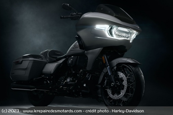 Harley-Davidson CVO Road Glide 2023