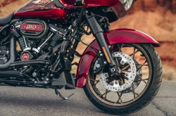 Harley-Davidson suspend sa production