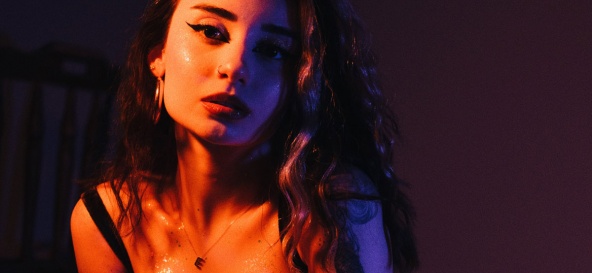 Une