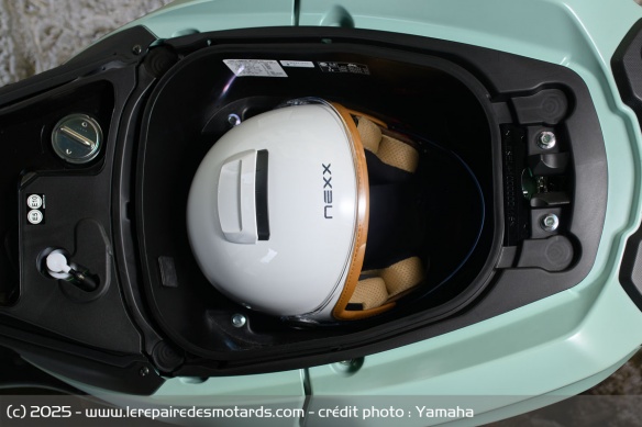 Le coffre du Yamaha Tricity 125 Le coffre du Yamaha Tricity 125