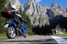 Voyage moto dans les grandes Alpes