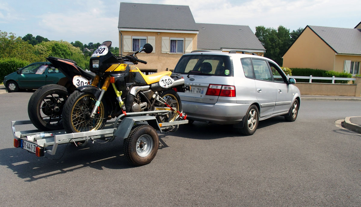 Attelage voiture, 3 conseils pour rouler en sécurité