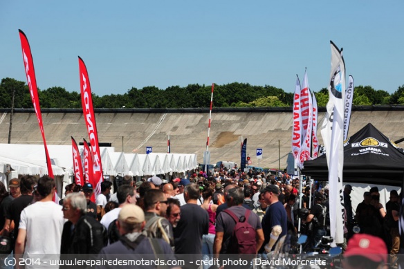 Le Café Racer Festival a posé ses valises sur l'anneau de Montlhéry
