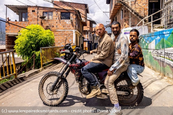 Stan, Reda et Chafik prêts à en découdre dans les ruelles de Medellin