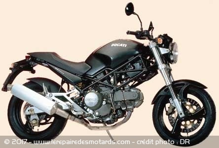 Génération Ducati Monster 'Desmodue' : la 600 Dark