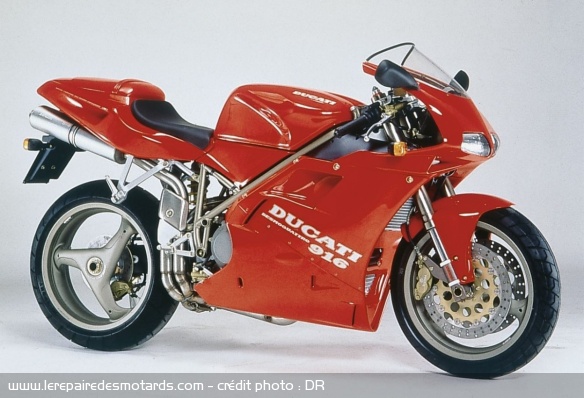 Le Top 10 des motos à avoir dans une collection : Ducati 916