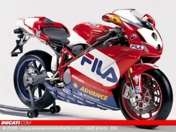 Le top 10 des compé client, Ducati 999R