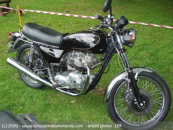 Triumph Bonneville T140