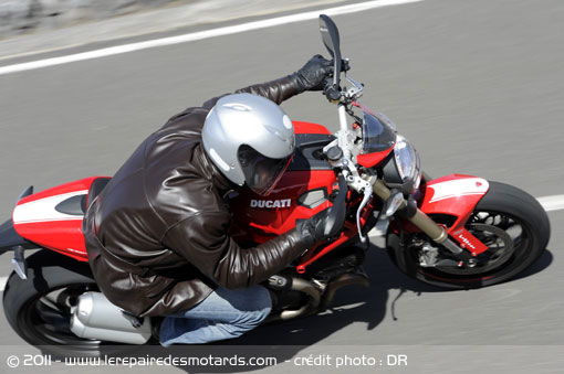 Ducati Monster 1100 Evo ABS et DTC
