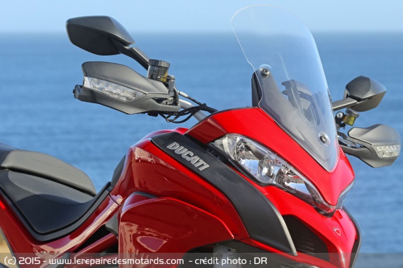 Bulle et phare avant Ducati Multistrada 1200 DVT